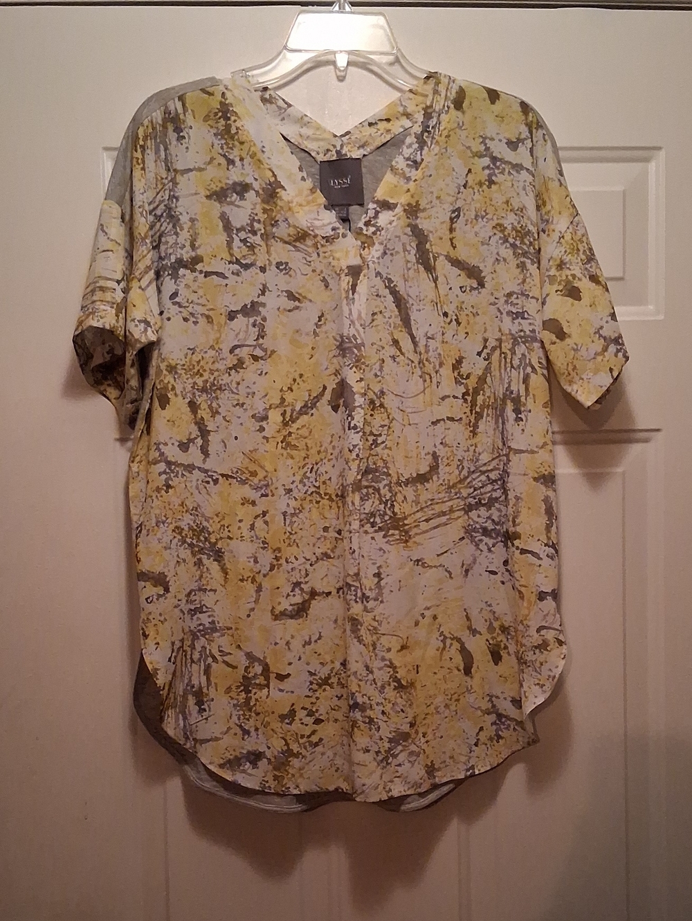 Lysse Yellow and Gray Abstract Short Sleeve Blouse